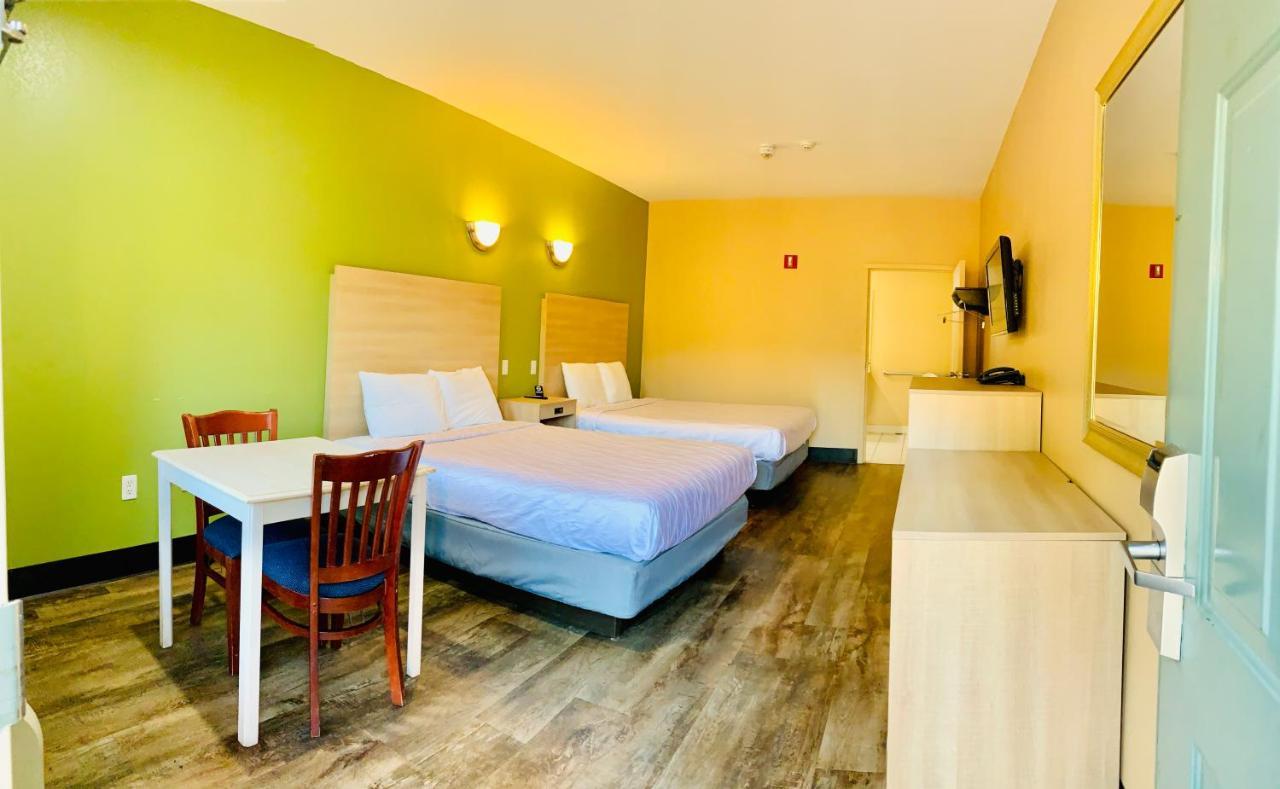 Weston Inn&Suites Rusk Exterior foto